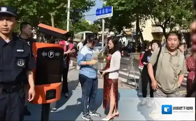 2019高考家长旗袍送考是怎么回事